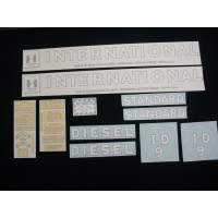 Farmall ID-9 Vinyl Cut Decal Set (VI422) Farmall ID-9 Vinyl Cut Decal Set (VI422)