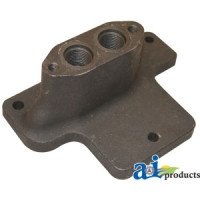 Farmall | International 966 Tractor Valve, Control End Cover (with Power Beyond)
