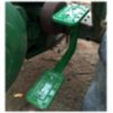 John Deere Step and Bracket Assembly (Double Step) (JDS3108) John Deere Step and Bracket Assembly (Double Step) (JDS3108)